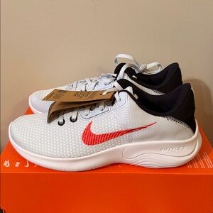 Nike Flex Experience Run 11 Football Grey DD9284-008 Men’s Size 10